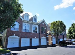 604 Rosewood Dr, Union, NJ 07083
