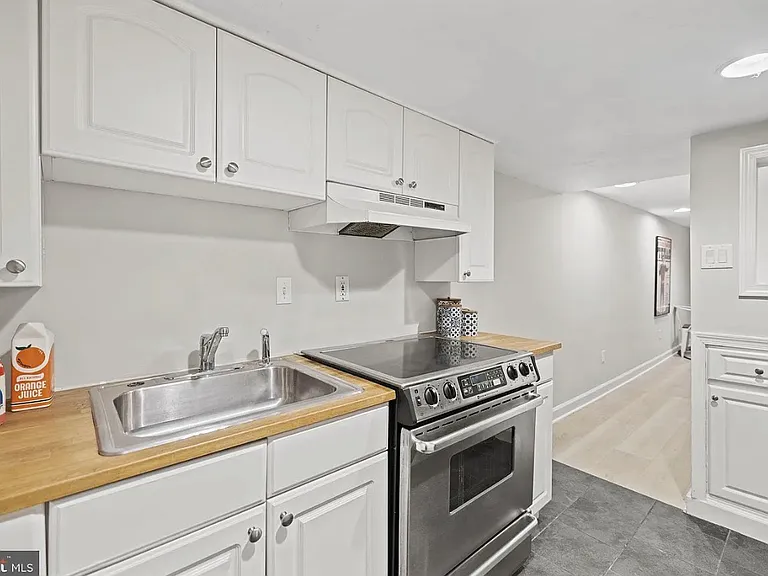 115 R St NW #BASEMENT — Photo 4