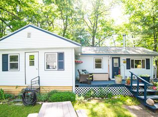 7654 Riverside Dr, Manistee, MI 49660