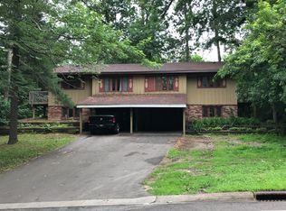 2889 Arcade St, Little Canada, MN 55109