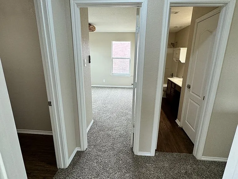 349 Tower Dr — Photo 27