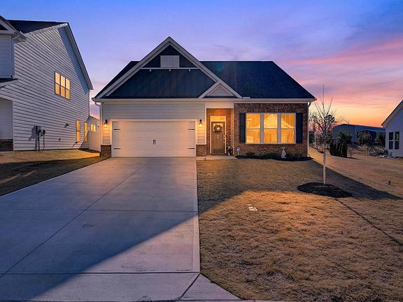 2nd image of 305 Addie Ct