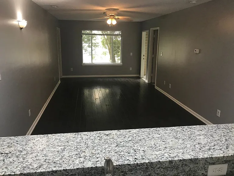 1511 Graduate Ln #4 — Photo 15