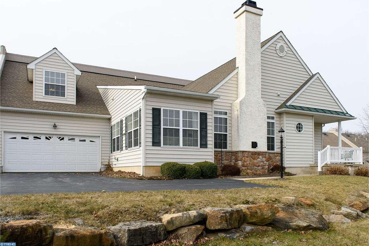 1046 Belmont Ln, Valley, PA 19060 Zillow