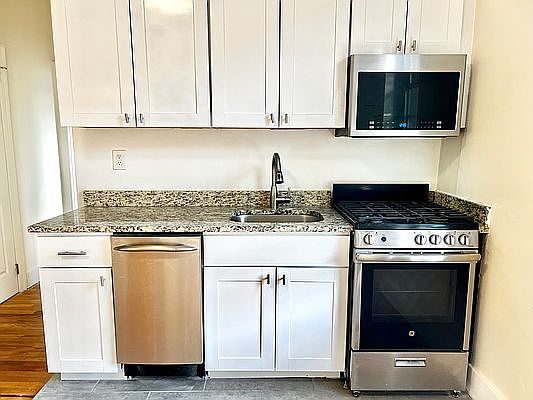 3rd image of 3250 93rd St APT B8
