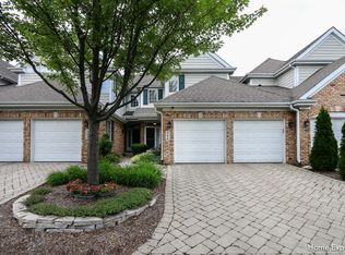 364 Reserve Cir, Clarendon Hills, IL 60514