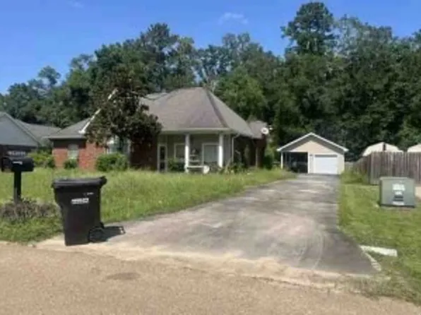 39322 Brookfield Dr, Ponchatoula, LA 70454