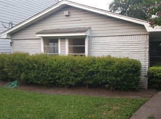 216 Asbury St, Houston, TX 77007