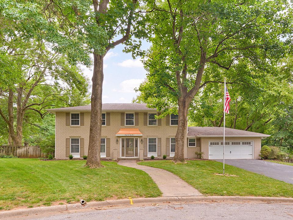 1st image of 2435 E Michelle Place