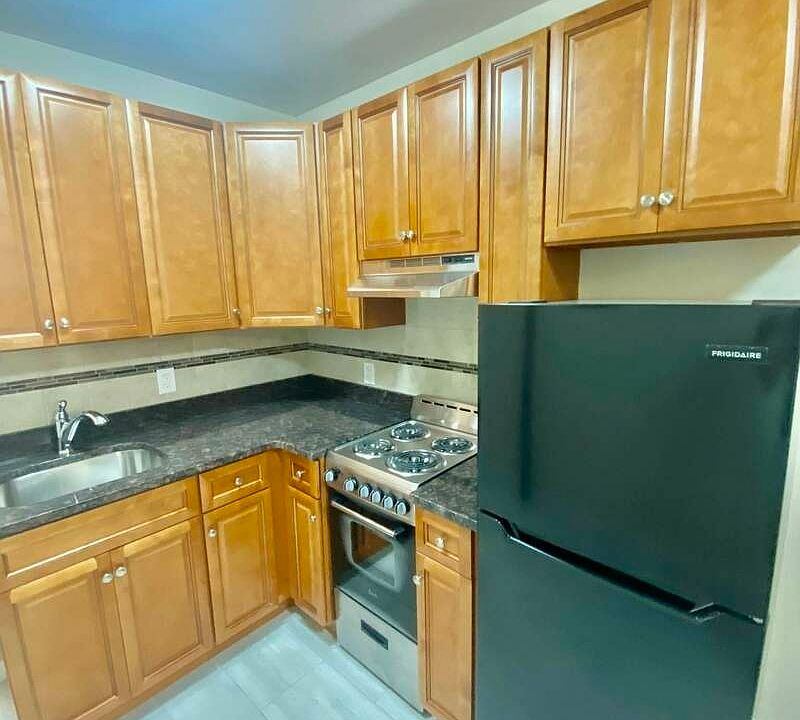 1st image of 336 E 83rd St APT 1B