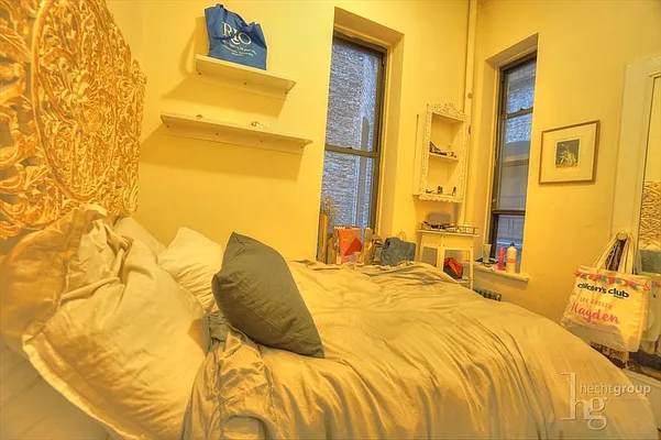 Rented by Hecht Group | media 17