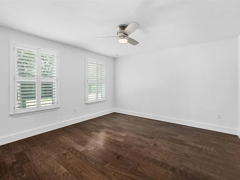 6414 Kenilworth Dr — Photo 18