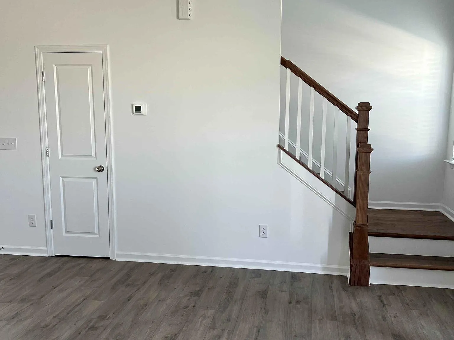 3 bed, 2.5 bath, 1495 sqft, $2,191 — Photo 4