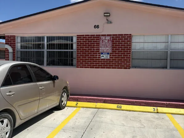 66 W 10th St #4, Hialeah, FL 33010