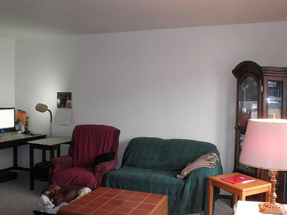 2nd image of 145 N Lakewood Gdns