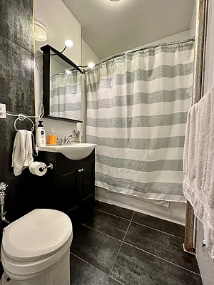 Rented by Bohemia Realty Group | media 9