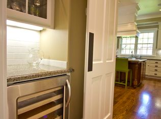 33 Sanford Ln, Lafayette, CA 94549