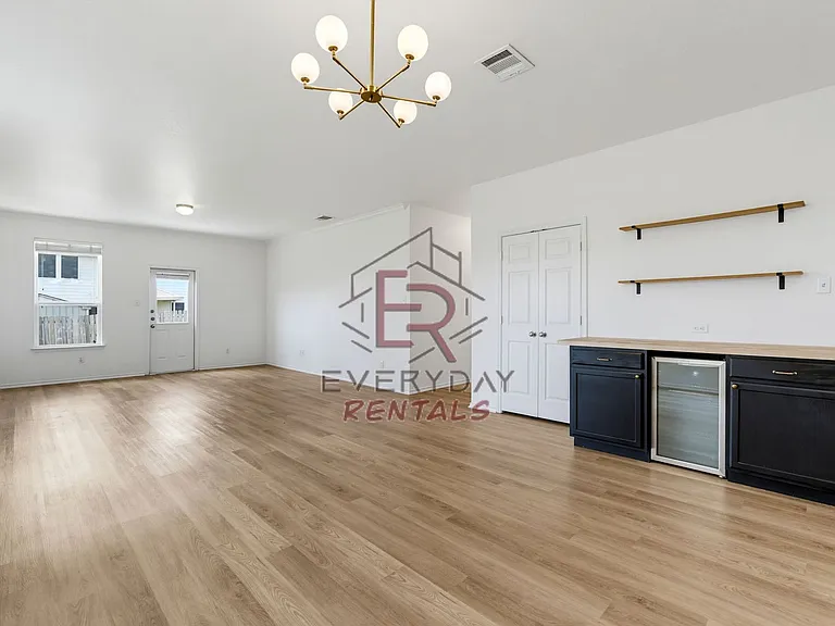 9309 Sandyford Ct — Photo 4