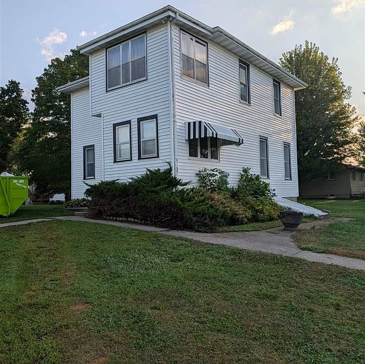1st image of 503 E 2nd St