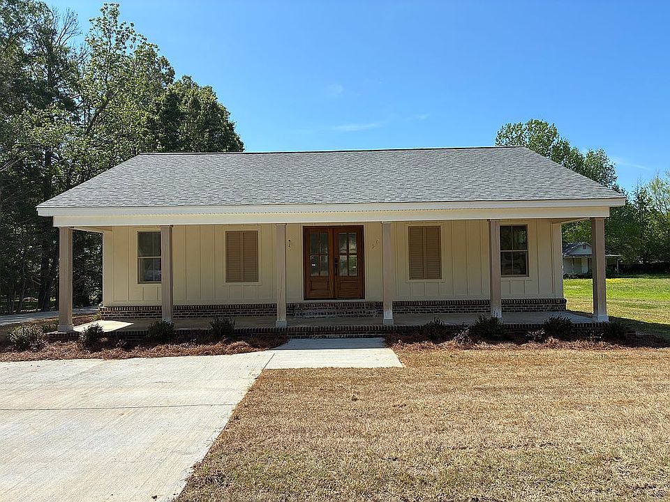 1st image of 625 Country Club Rd