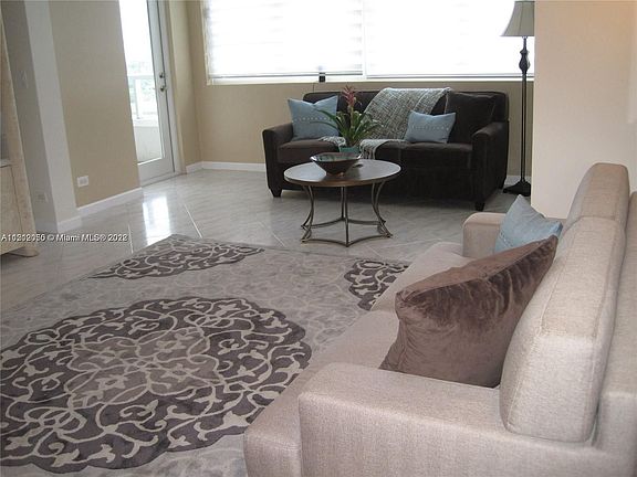 3rd image of 5005 Collins Ave APT 1106