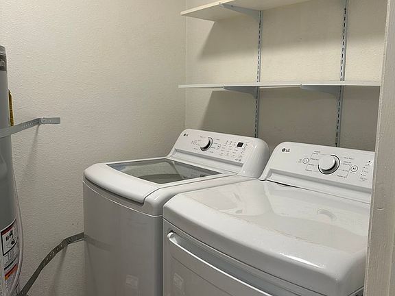 4th image of 3725 Chaffee Cir