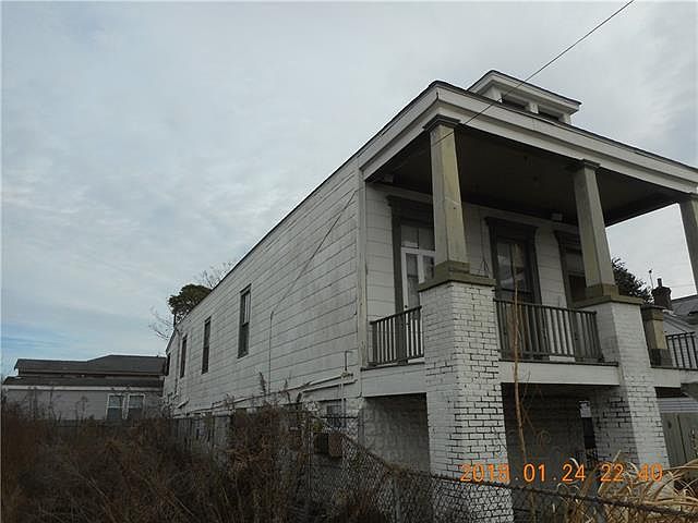 1st image of 2505 N Roman St