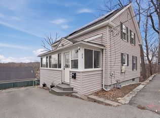 23 Dryden St, Worcester, MA 01605