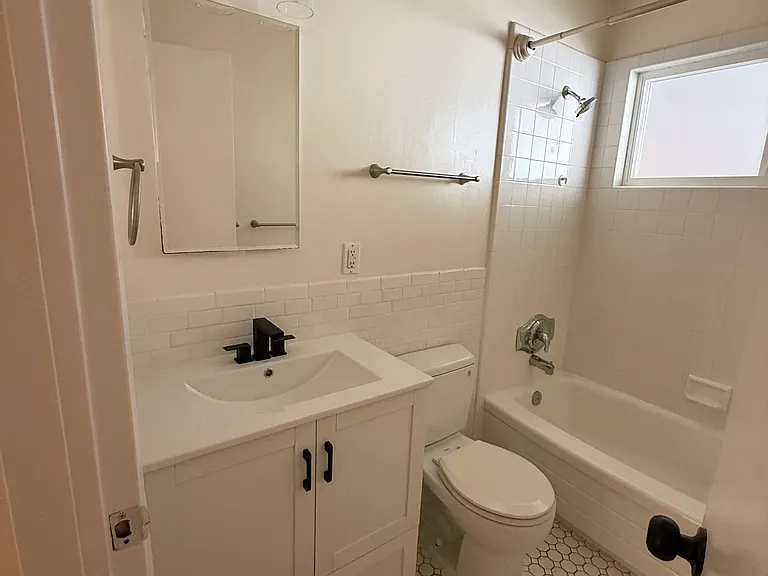 216 Miller Ave #1 — Photo 9