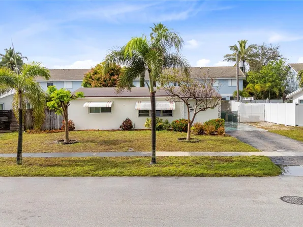 313 SE 3rd Terrace, Deerfield Beach, FL 33441