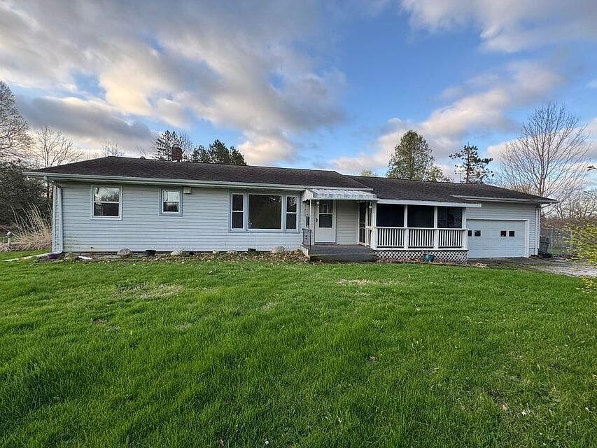 1st image of 3334 W Glendora Rd