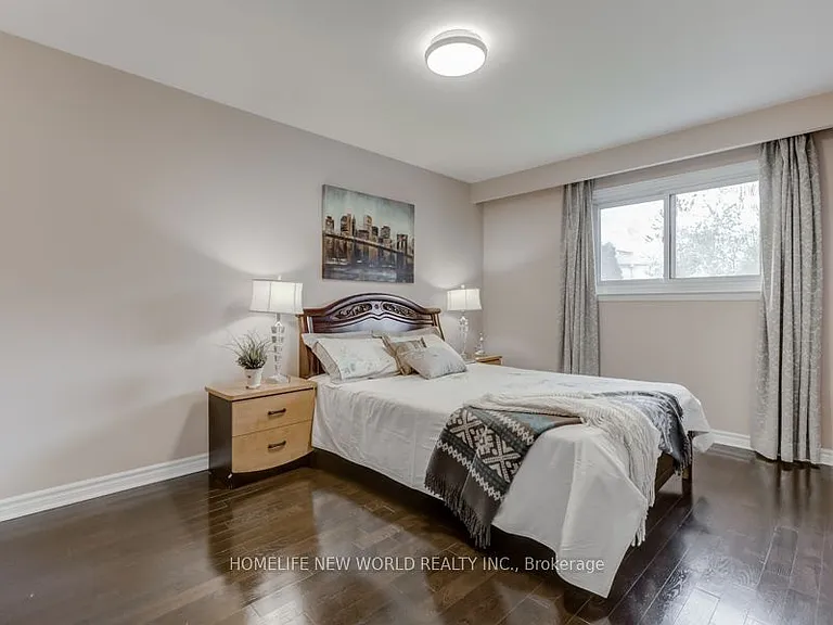1207 Verhoeven Ct — Photo 5