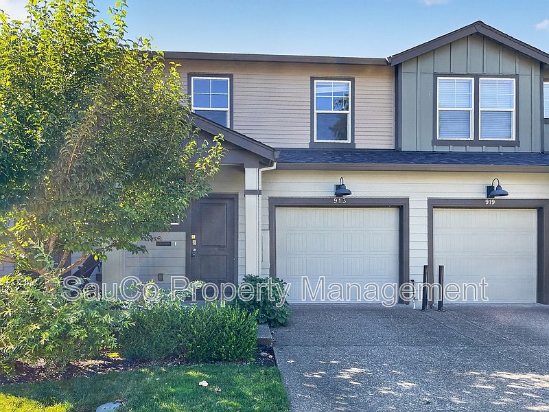 1st image of 913 N 18th Ave