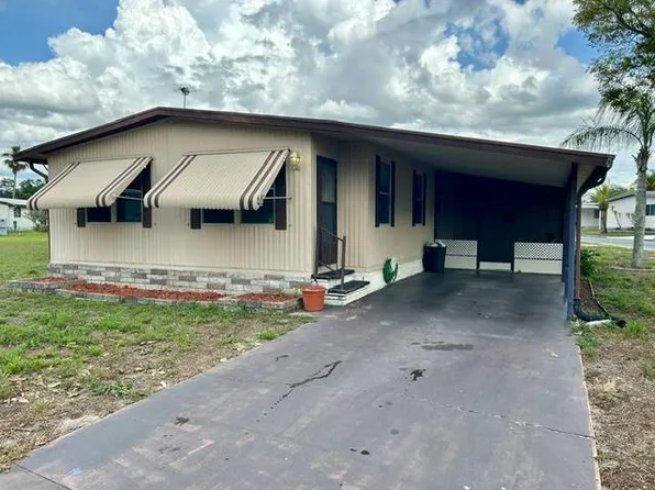 10820 Port Royal Rd, New Port Richey, FL 34654