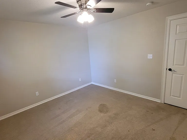 2432 Jack Creek Rd — Photo 16