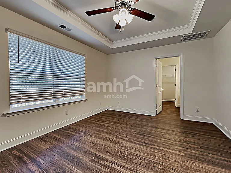 307 Bering Ln — Photo 8