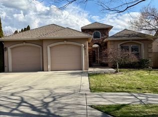 431 Stanford Ave, Medford, OR 97504