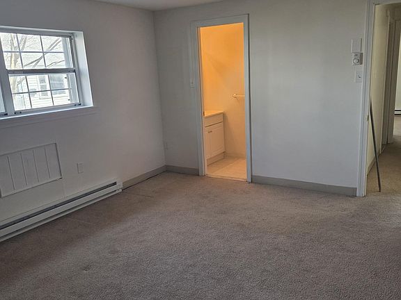 4th image of 55 Greentree Ln APT 18