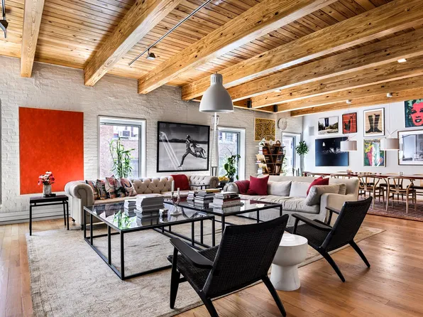 136 Baxter Street image 1 of 11