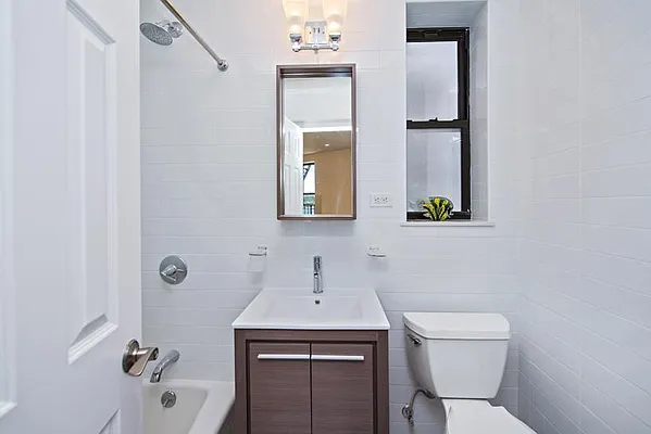 Rented by Keller Williams NYC | media 26