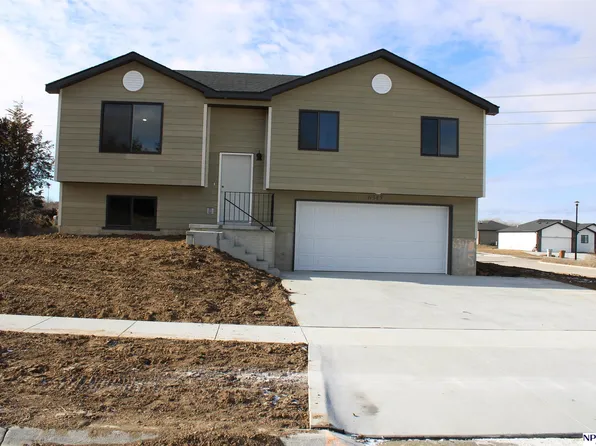 6345 Mira Ln, Lincoln, NE 68521