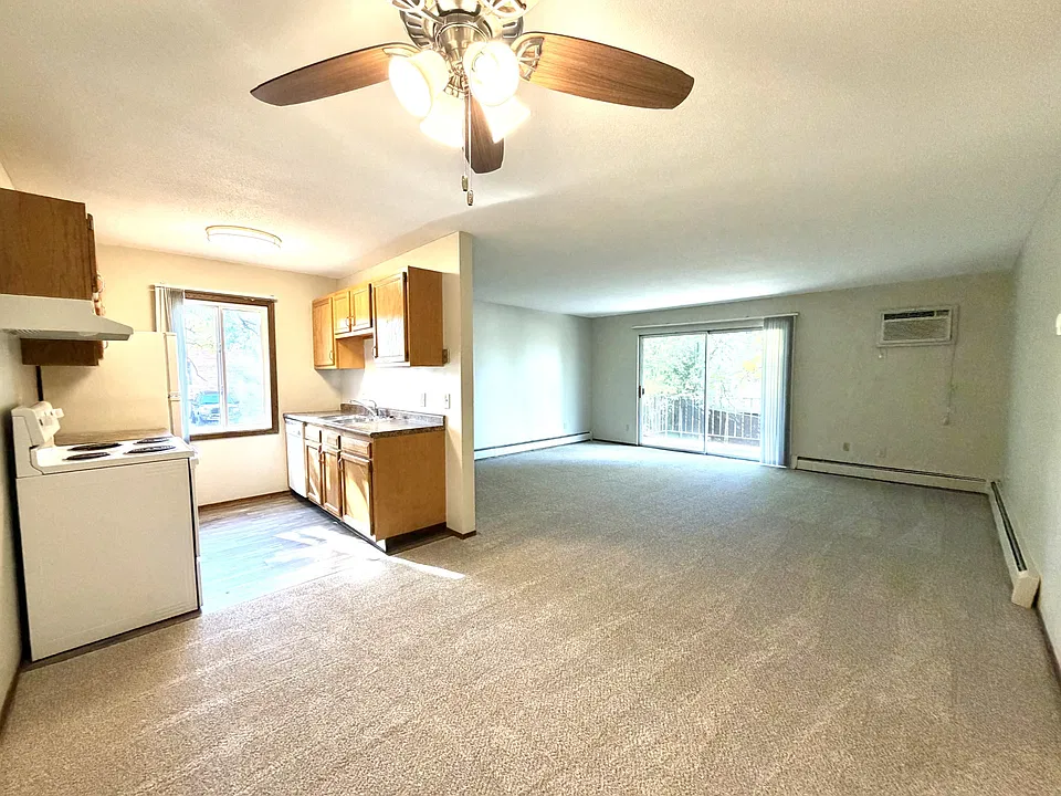 Kitchen/Living Room
