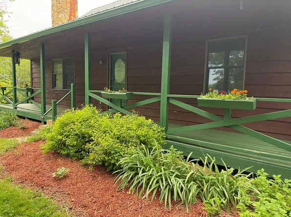 3730 Ridgeland Dr, Nashport, OH 43830