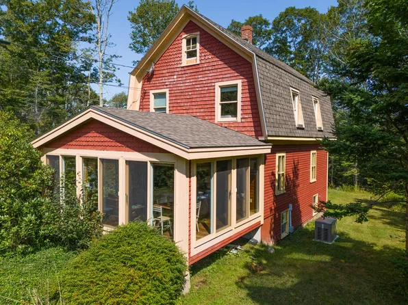 75 Snowball Hill Road, Bristol, ME 04554