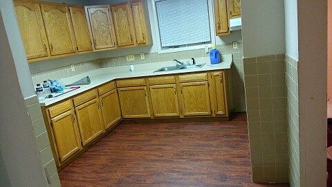 2nd image of 297 Hawley St