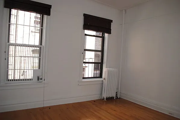 Rented by Park West Realty Company | media 5