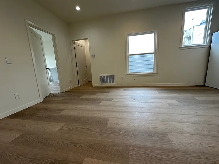 2367 20th Ave #3 — Photo 11