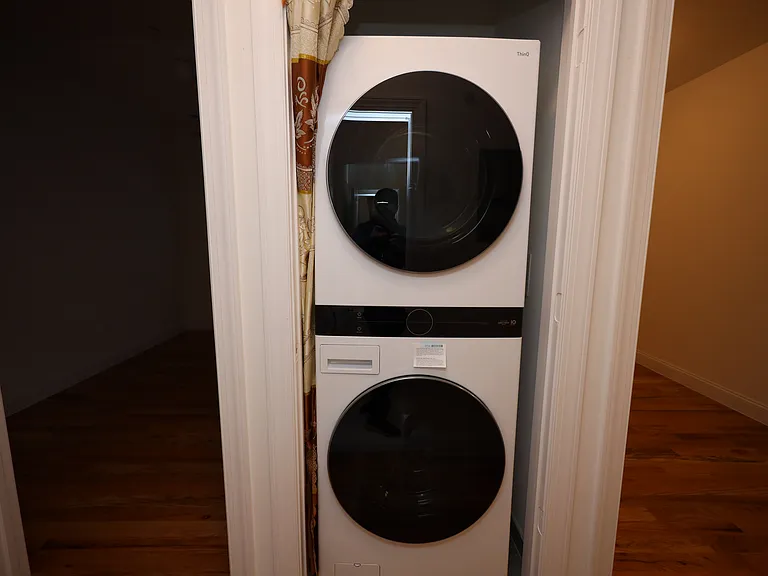 136 Beach St #2 — Photo 16