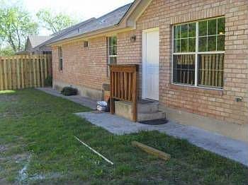 1st image of 302 Oertli Ln #A