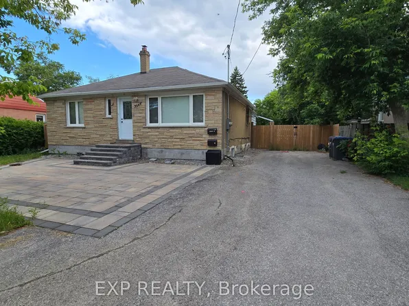 3544 Joan Dr #Basement, Mississauga, ON L5B 1T8